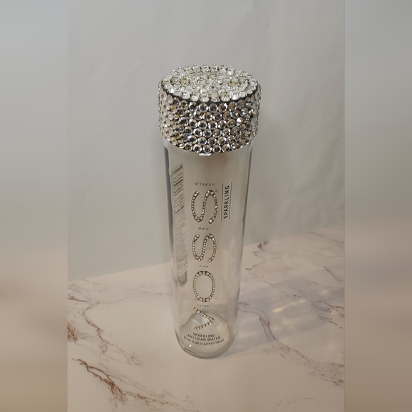Voss Water Bling Rhinestone Bottle one-of-a-kind Zodiac crystals - Picture 6 of 10